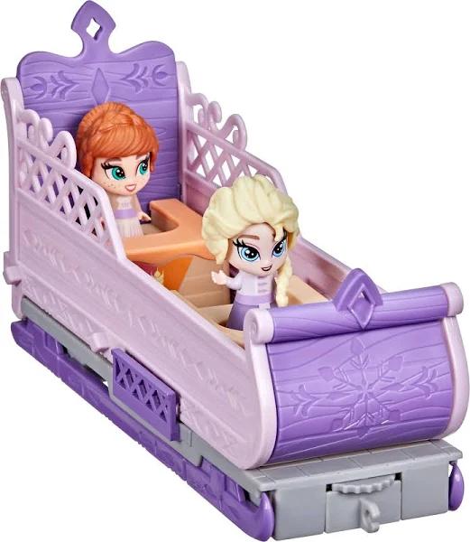 Frozen 2 - Twirlabouts Deluxe Picnic Set