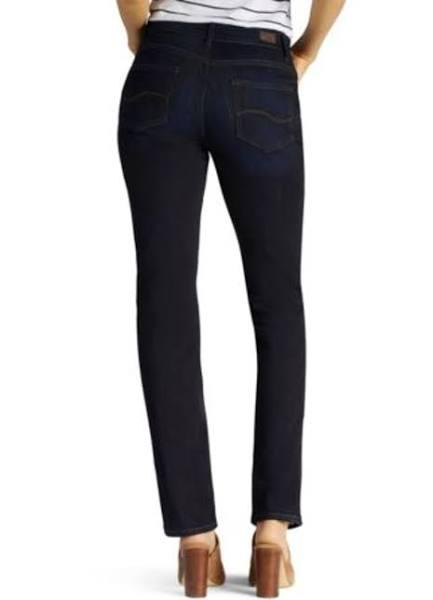 Lee Women's Flex Motion Regular Fit Straight Leg Jean, Niagara, 14