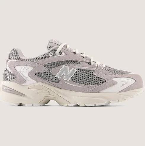 New Balance 725 Light Grey