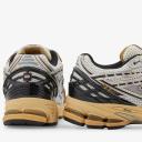 New Balance Unisex 1906R Sea Salt/Silver Metallic/Black - Size 13