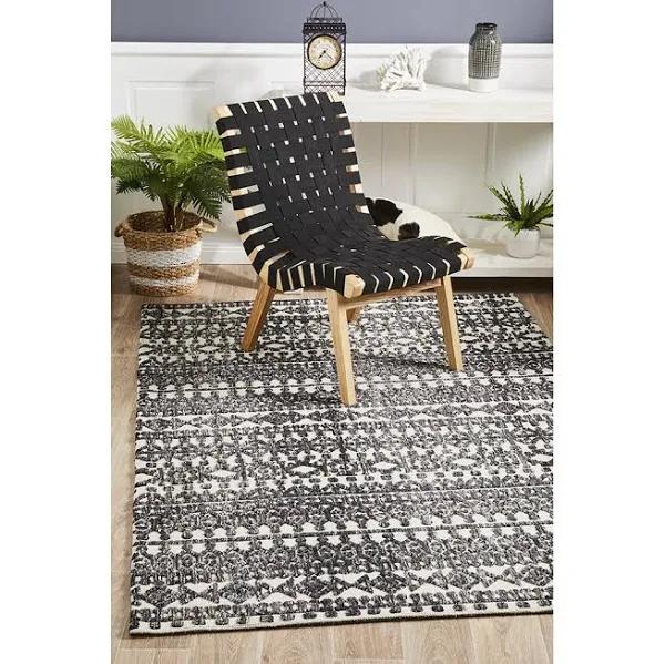 Levi Yasmin Ivory Black Rug 280 x 190cm