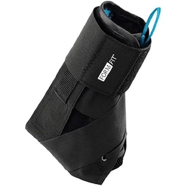 Össur Formfit Ankle Brace with Speedlace