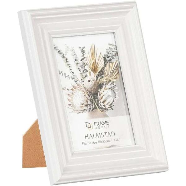 Frame Depot Halmstad 10 x 15 cm Wooden Photo Frame