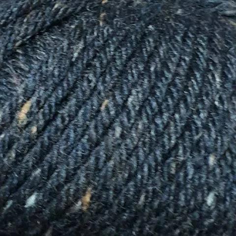 Heirloom Merino Fleck 8ply 50g / 105M - 6558 Cinder Black Wool