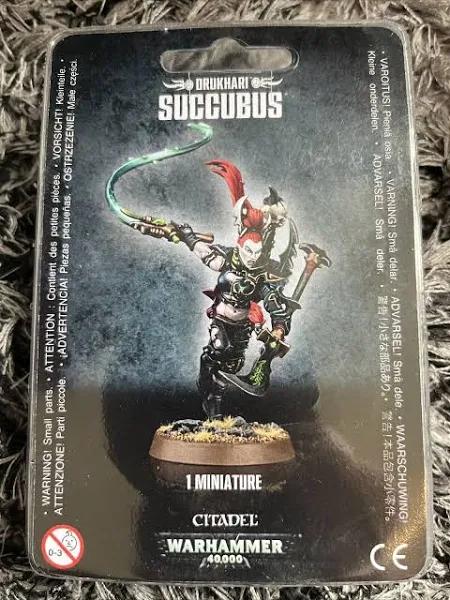 Warhammer 40,000 Dark Eldar Succubus