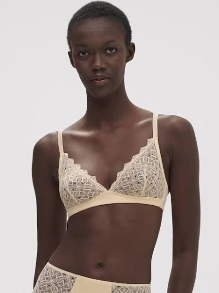 Escale Soft Cup Bra - Vanilla, 16 / C - Simone Pérèle Australia