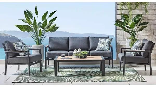 Isola 4-Piece Outdoor Lounge Setting - Black