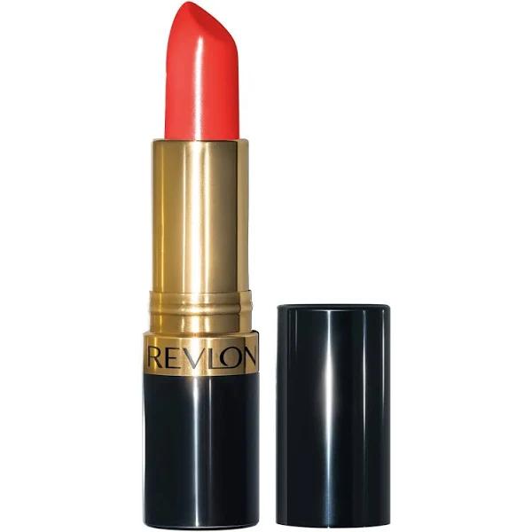 Revlon Super Lustrous Lipstick, High Impact Lipcolor with Moisturizing Creamy Formula, Infused with Vitamin E and Avocado Oil in Red / Coral, Siren