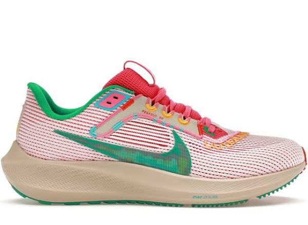 Nike Air Zoom Pegasus 40 'Familia' FN0599‐100