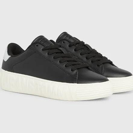 Tommy Jeans New Cupsole Leather Sneakers in Black