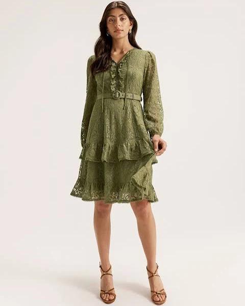 Review Zoey Lace Dress in Agave Green 18