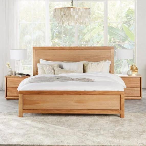 Hensley Bed Natural by Freedom