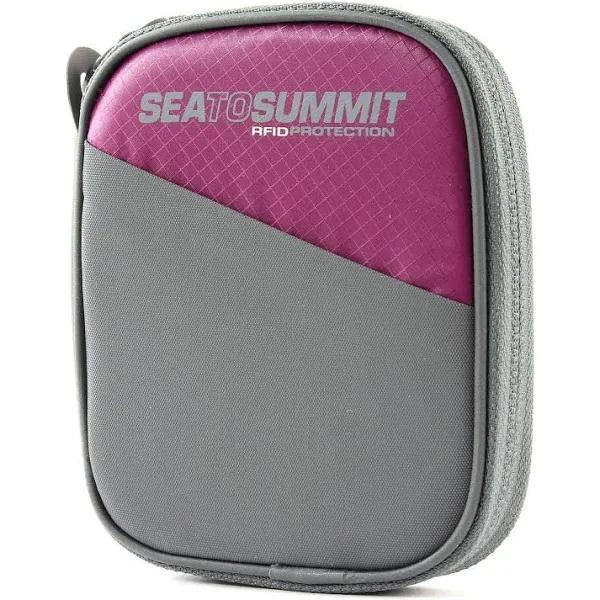 Sea to Summit RFID Travel Wallet - Small - Berry