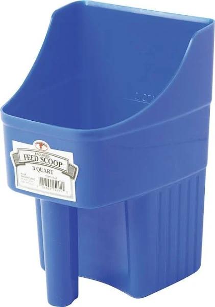 Miller Enclosed Feed Scoop Blue 3 Quart - 150415