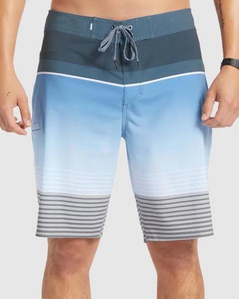 Quiksilver - Mens Surfsilk Slab 20" Board Shorts - Size 30