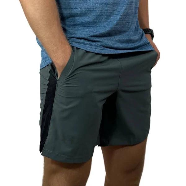 Under Armour Launch 7" Shorts