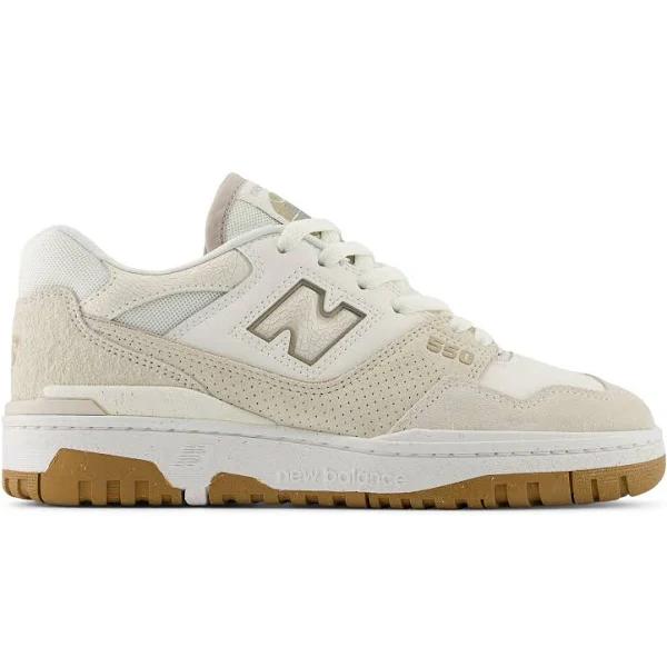 New Balance Women's 550 Sea Salt/Linen/Stoneware - Size 5