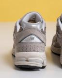 New Balance Grey 2002R Sneakers