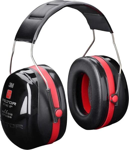 Peltor Optime III H540A Hearing Protection 35 DB Black