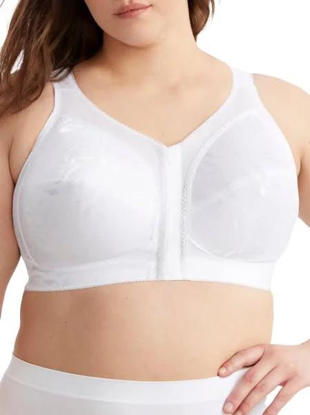 Plus Size Women's 18 Hour Front-Close Wireless Bra with Flex Back 4695 by Playtex in White (Size 46 DD)