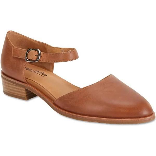 Easy Steps Jesinta Tan Glove Flat Shoes Tan 36