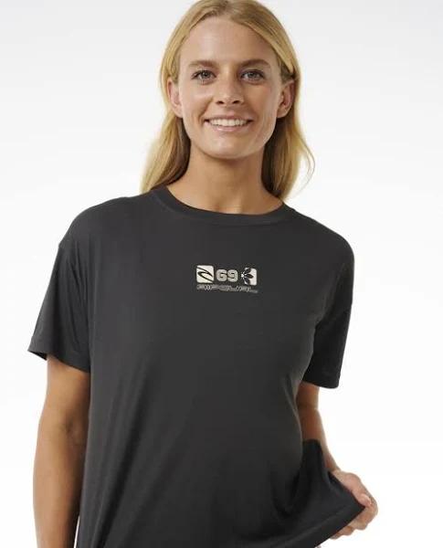 Rip Curl Women's Search Surflife UPF Short Sleeve Rash Vest in Black | Size Large