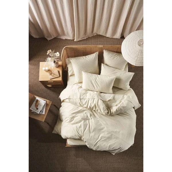 Linen House Springsteen Quilt Cover Set Stone Super King