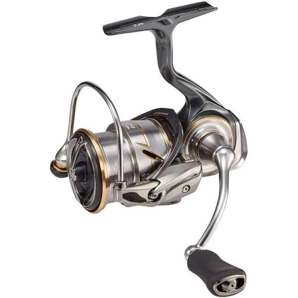 Daiwa 20 Luvias Spin Reel - Fishing Station