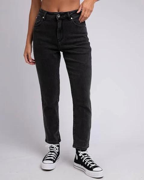 Silent Theory Ladies Monica Mom Jean Washed Black | Size 4