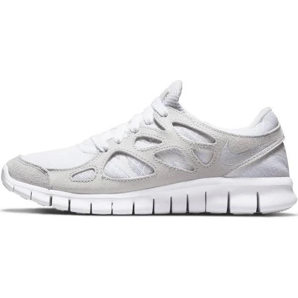 Nike Women's Free Run 2 Shoes in White, Size: 10 | DM8915-100