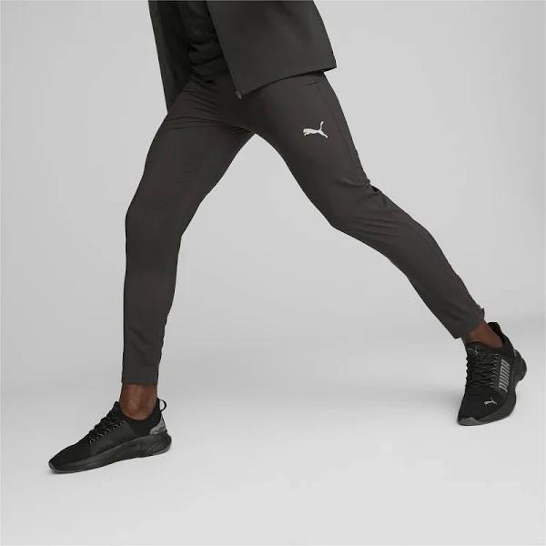 Run Favourite Tapered Running Pants Men in Black, Size 2XL, Polyester by Puma