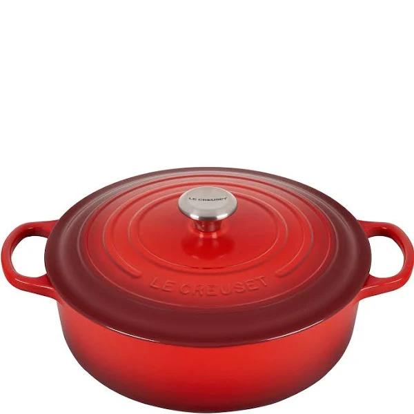 Le Creuset Signature Round Wide Dutch Oven