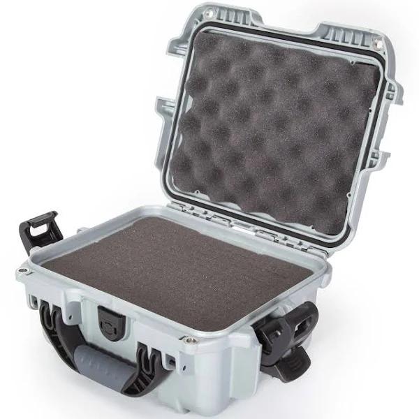 Nanuk 905 Case with Cubed Foam (Silver)