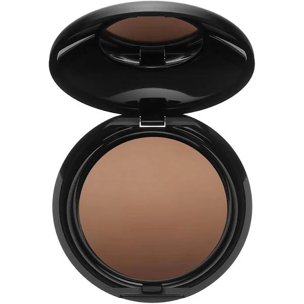 PAT McGrath Labs Skin Fetish: Sublime Perfection Blurring Under-Eye Powder Deep