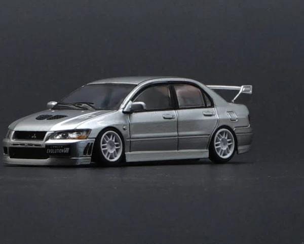 BM Creations 1/64 Mitsubishi Lancer Evolution VII Silver