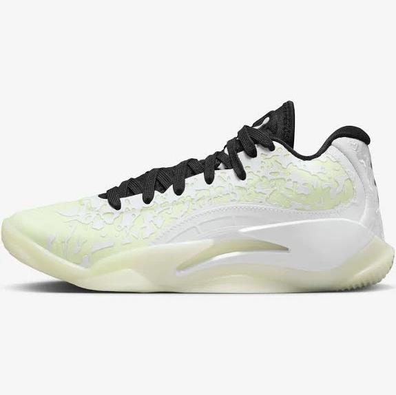 Nike Zion 3 Older Kids' Basketball Shoes - White