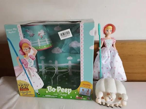 Toy Story Signature Collection Bo Peep and Sheep