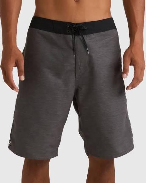 Billabong - Shadow Cut OG Boardshorts - Size 32