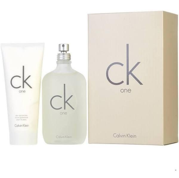 CK One Gift Set by Calvin klein.