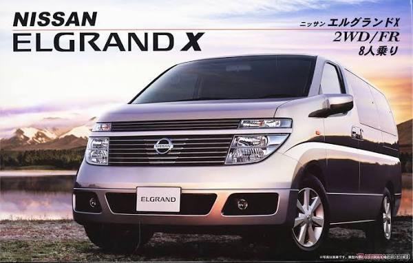 Fujimi: 1/24 Nissan New Elgrand x 2WD/FR - Model Kit