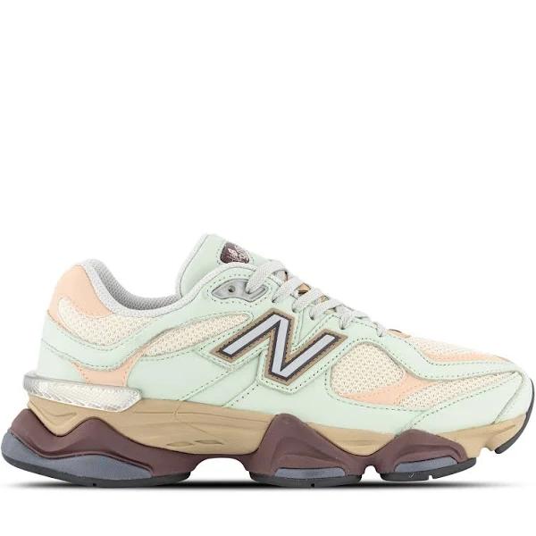 New Balance 9060 Clay Ash