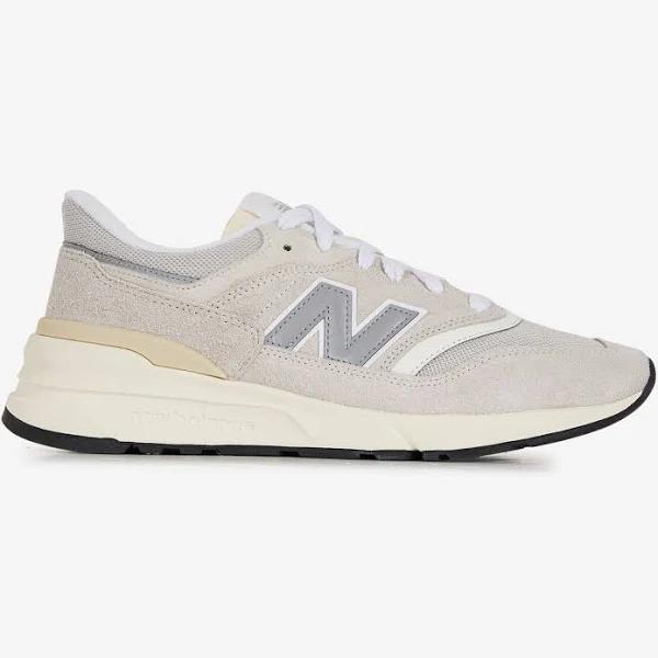 New Balance Unisex 997R Moonbeam/Sea Salt - Size 10