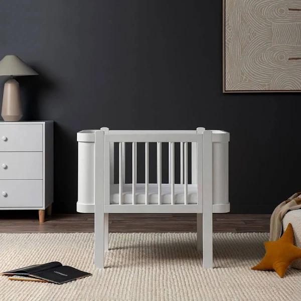 Mocka Orlando Bassinet - White