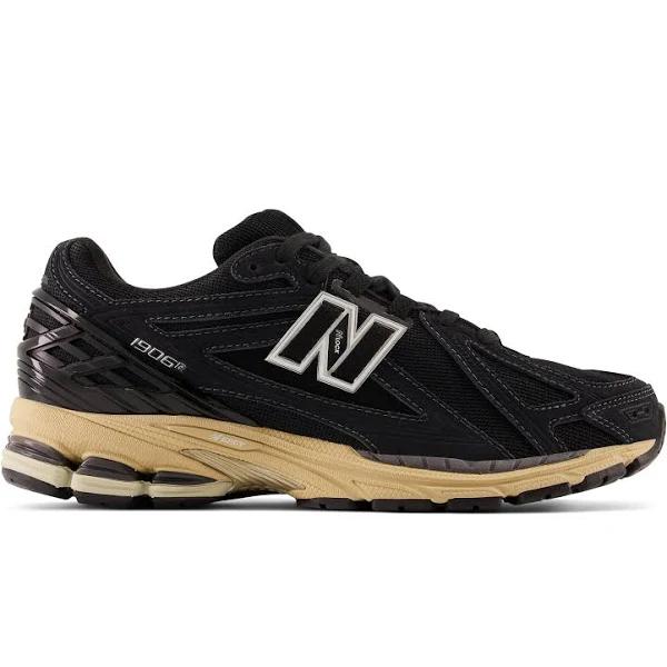 New Balance Unisex 1906R Black/Taos Taupe/Magnet - Size 8