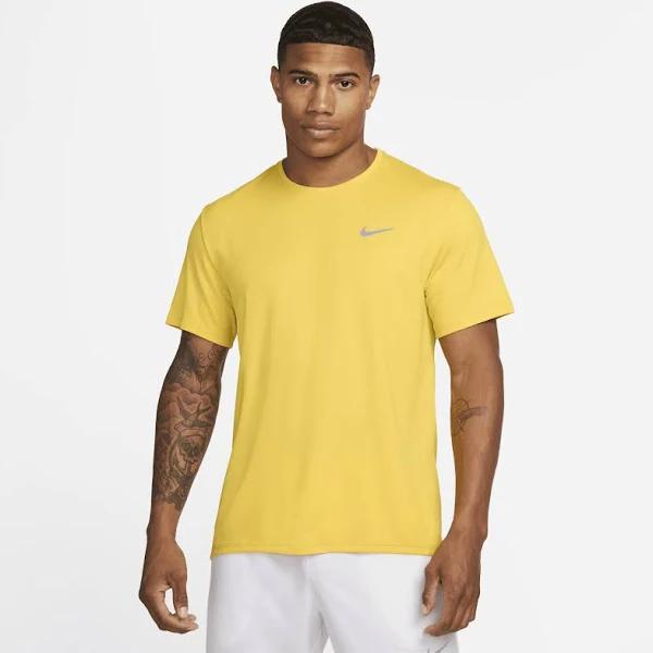 Nike Miler Men's Dri-FIT UV Short-Sleeve Running Top - Yellow - 50% Recycled Polyester