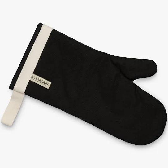 Le Creuset Oven Mitt Black