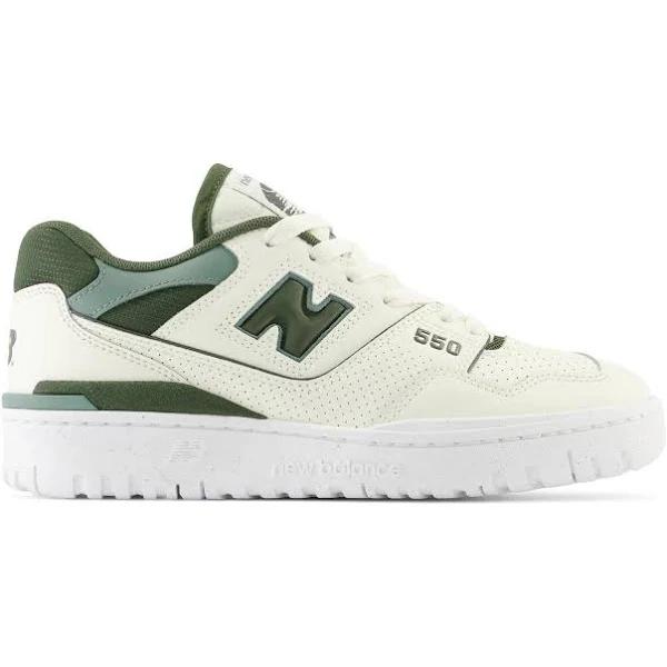 New Balance off-white & Green 550 Sneakers