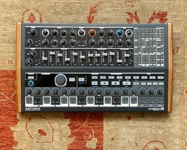 Arturia MiniBrute 2S Desktop Synthesizer