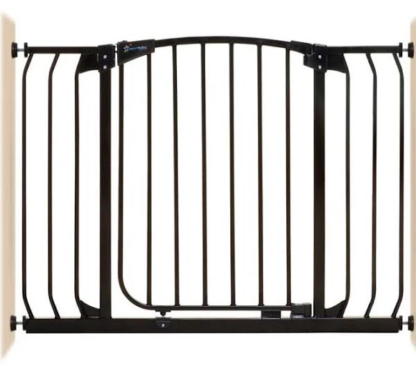 Dreambaby Chelsea Xtra-Wide Auto-Close Gate Pressure Mounted Fits Gaps 97-108 (CM) Black