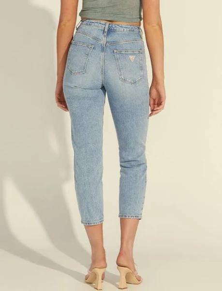 Guess Women's High-Rise Straight Leg Mom Denim Jeans in Authentic Light Wash Size: 28